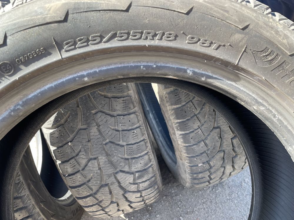 Зимня резина 225/55/18 Hankook