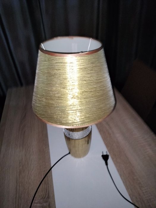 Candeeiro como novo, para lâmpadas e27  (casquilho grosso, não incl.)