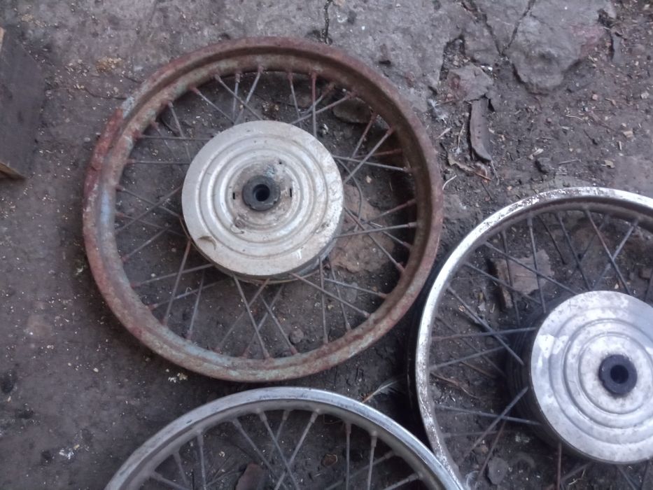 Продам колёса от мотоциклов