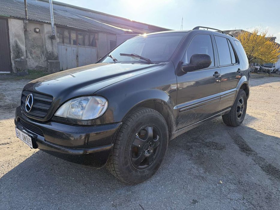 Mercedes ML270 2001рік 2,7дизель АКПП повний привід 4х4
