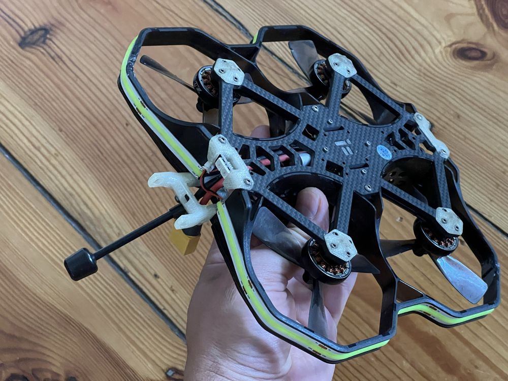 Dron fpv iFlight ProTek35 4S cinewhoop 2kpl smigiel