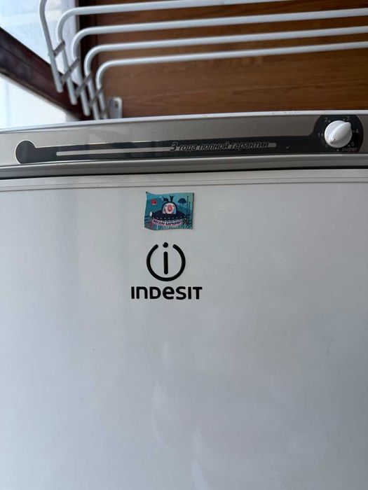 Морозільна камера Indesit