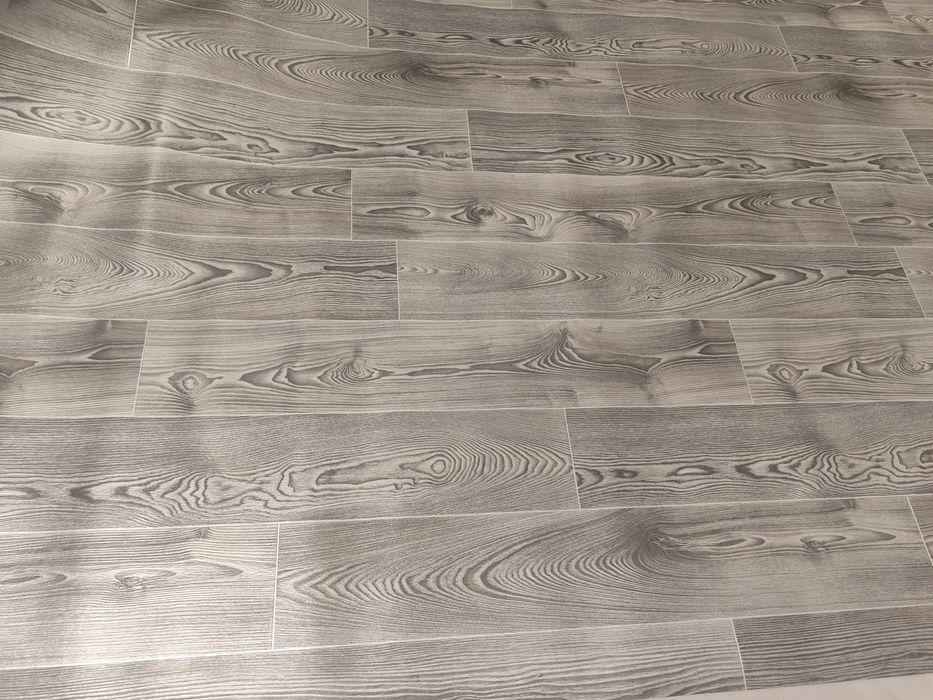 Продам лінолеум, 2 куски