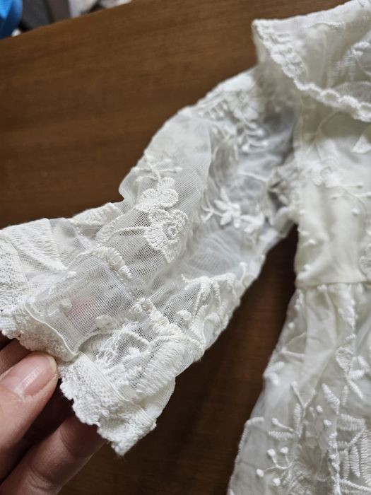 Sukienka sukieneczka chrzciny z kołnierzem biała haft wyjściowa rozm.