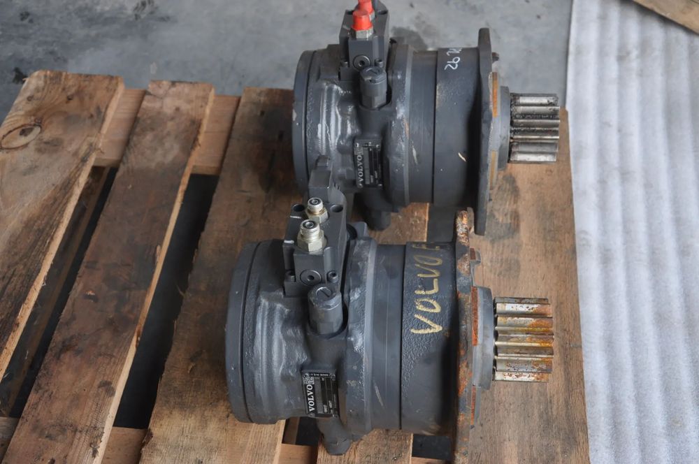 Reduktor silnik obrotu Volvo ECR 25 D