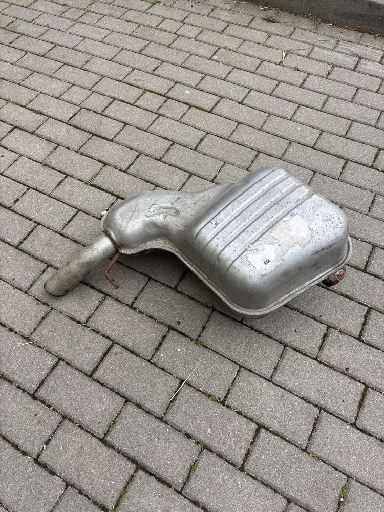 Tłumik końcowy Volvo XC70 II benzyna