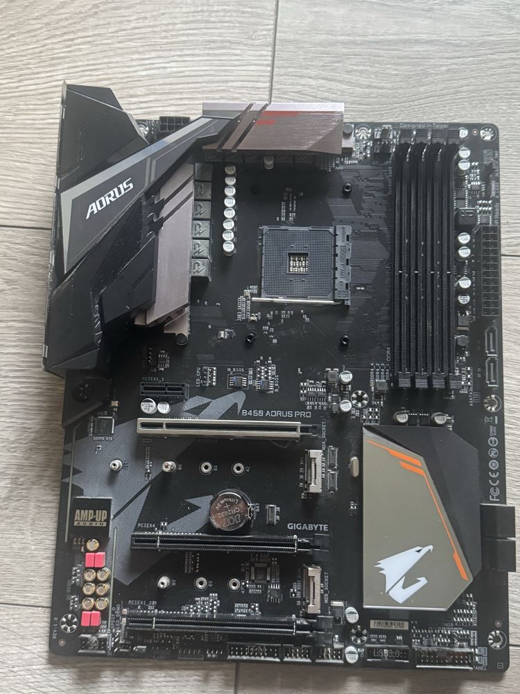 Gigabyte B450 AORUS PRO