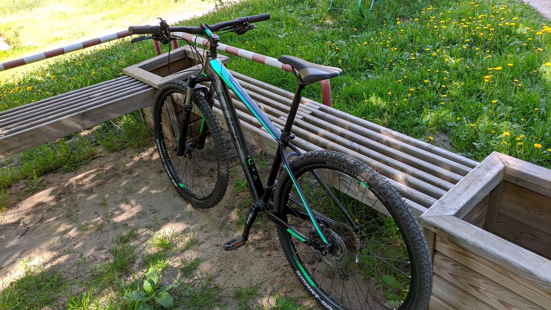 Велосипед Cube Attention 29 рама 17 deore xt. Rockshok