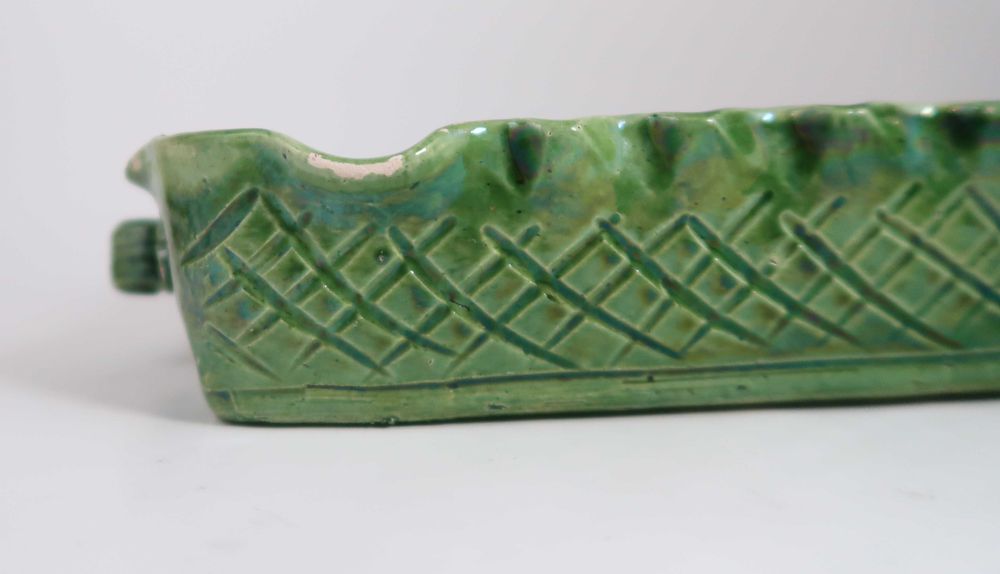 Travessa antiga em faiança de Barcelos