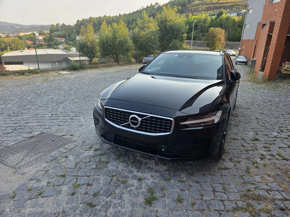 Volvo V60 ver-2-0-t8-awd-te-r--design