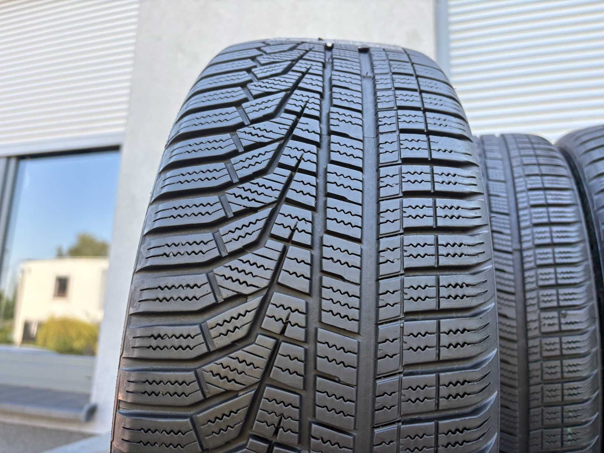 2szt zimowe 205/55R17 Hankook 5,5mm 2022r świetny stan! Z536 gwar