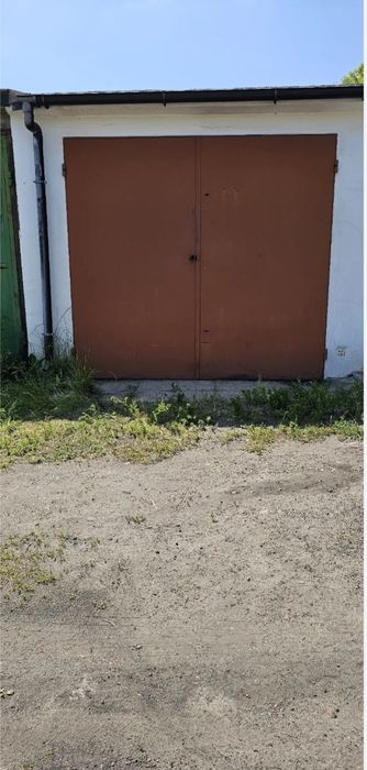 Sprzedam garaż murowany