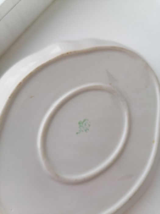 Продам фарфорове блюдо