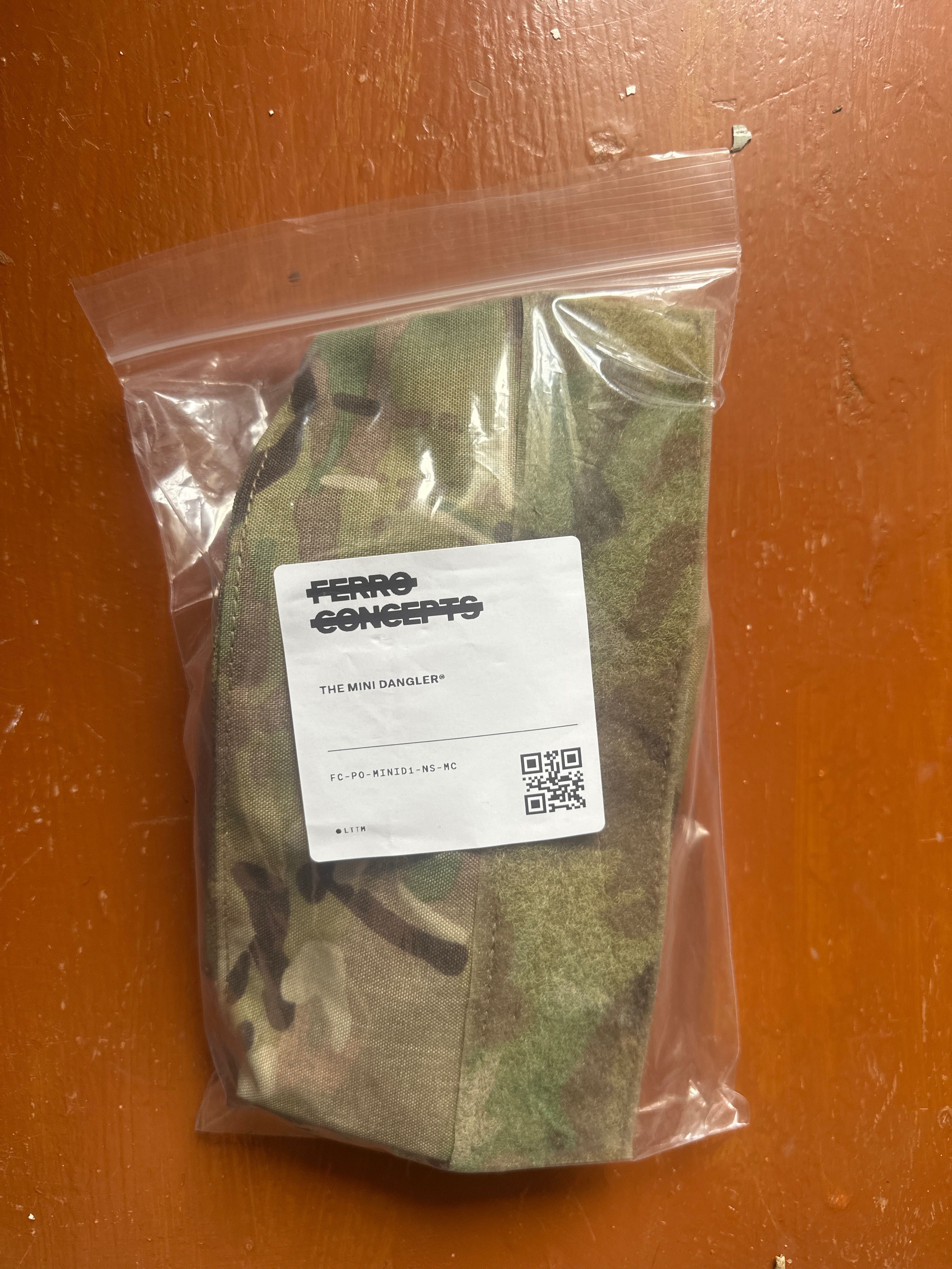 Підсумок Ferro Concepts The Mini Dangler Multicam