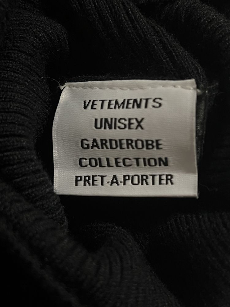 Продажа — VETEMENTS Black Jacquard Sweater (ГОЛЬФ,СВЕТР)