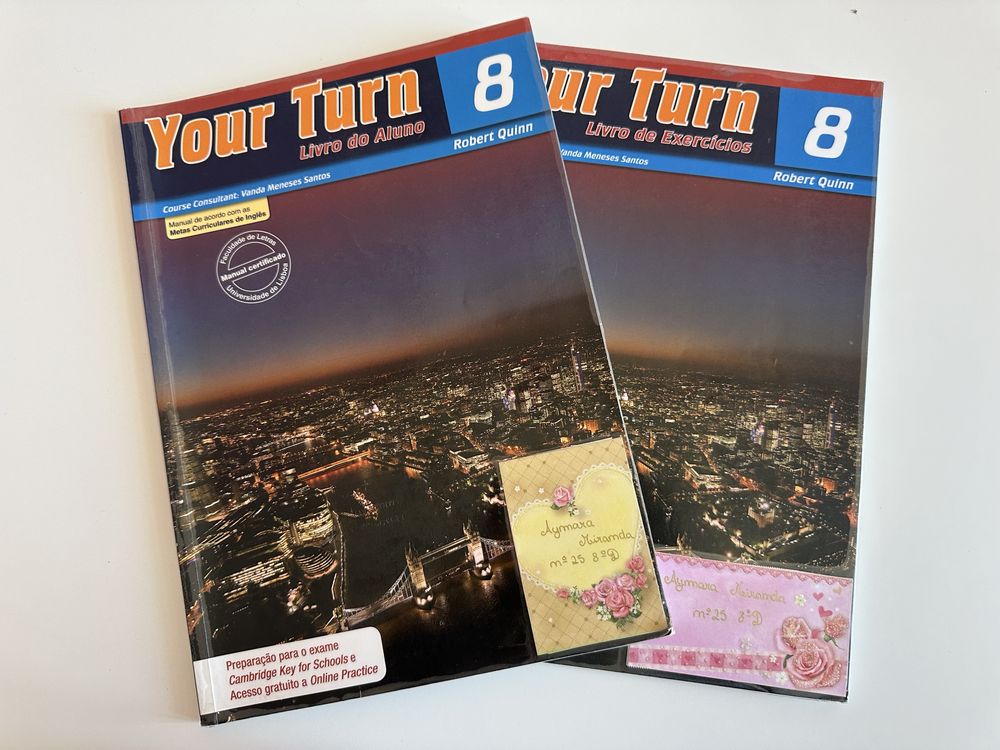 Manual de Inglês 8 ano “ Yout turn” com Caderno de Atividades