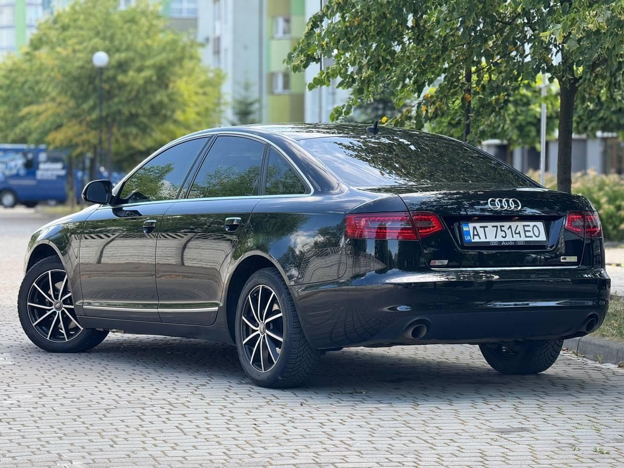 Ауді А6С6 2.0 дизель comonreil Автомат 2010 рік