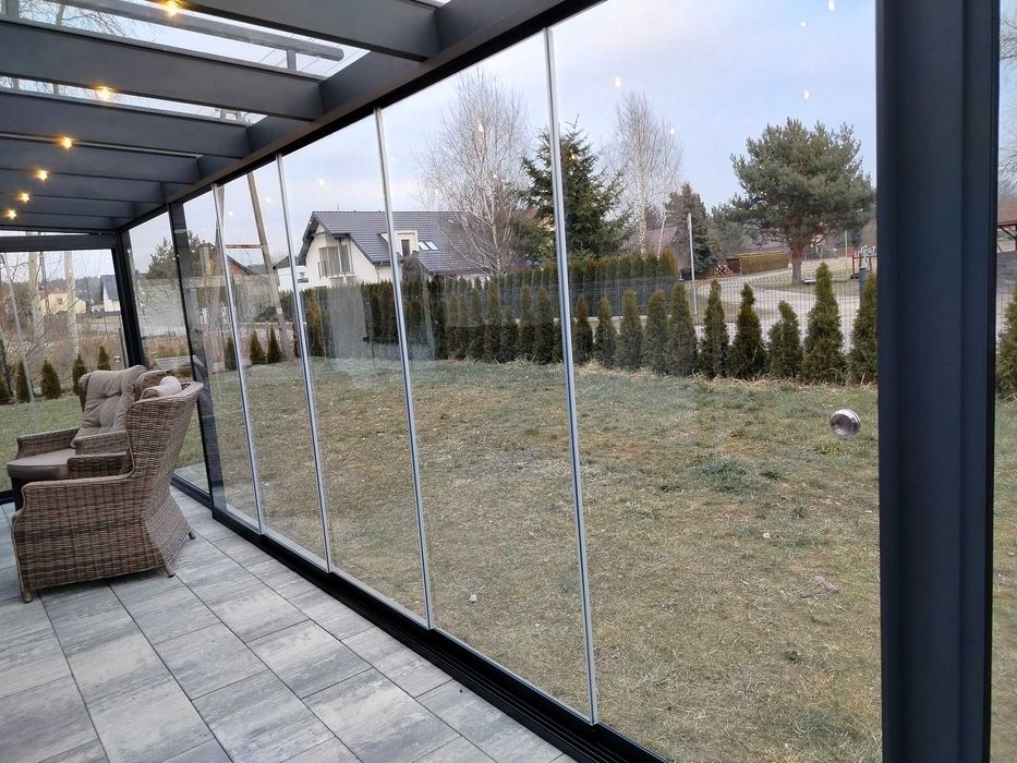 Zadaszenie tarasu aluminium/szkło. Drzwi przesuwne, Markizy