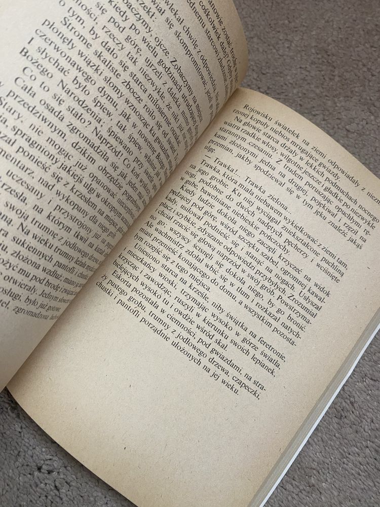 Luigi Pirandello Czarny Szal  książka