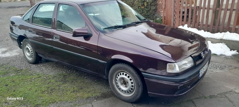 Opel Vectra A 1.8 B+G 1994 tok BDB Stan