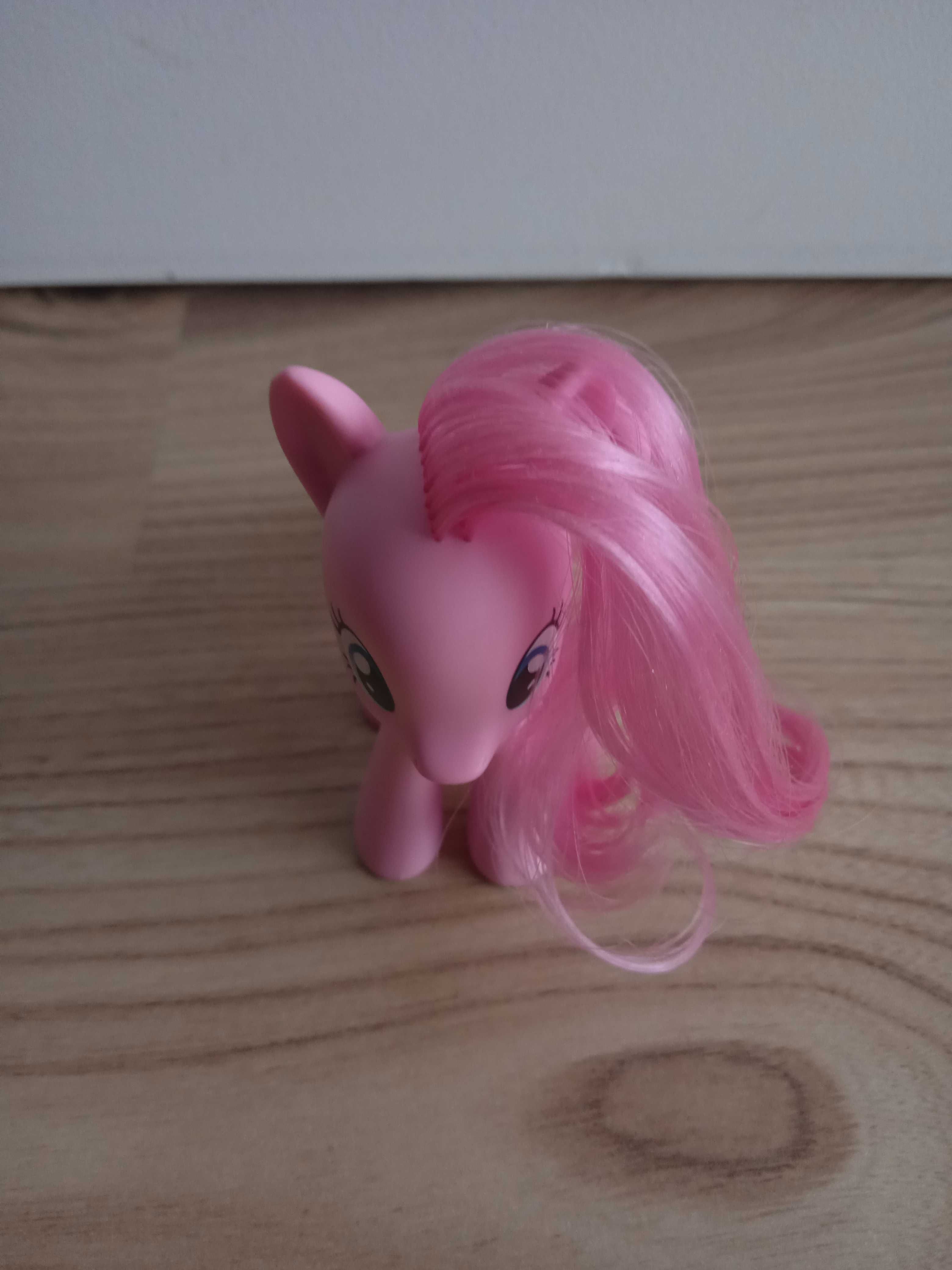 Figurka Hasbro z serii My Little Pony - Pinki Pie ok. 8 cm. wys.