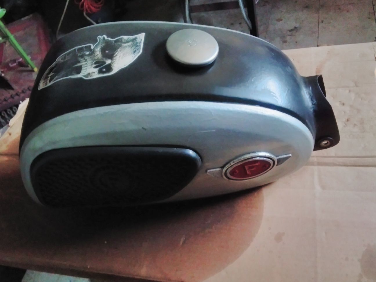 Depósito de Famel GT 25