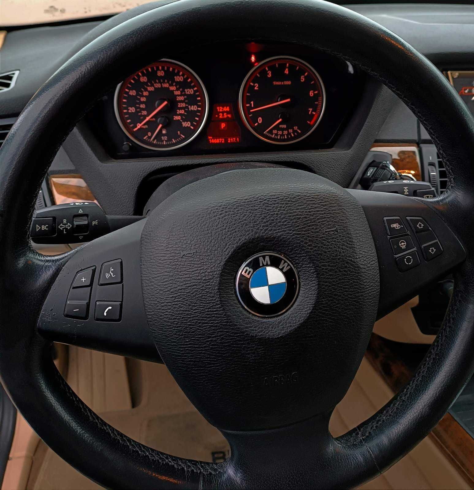 Автомобіль BMW X5 2011 e70