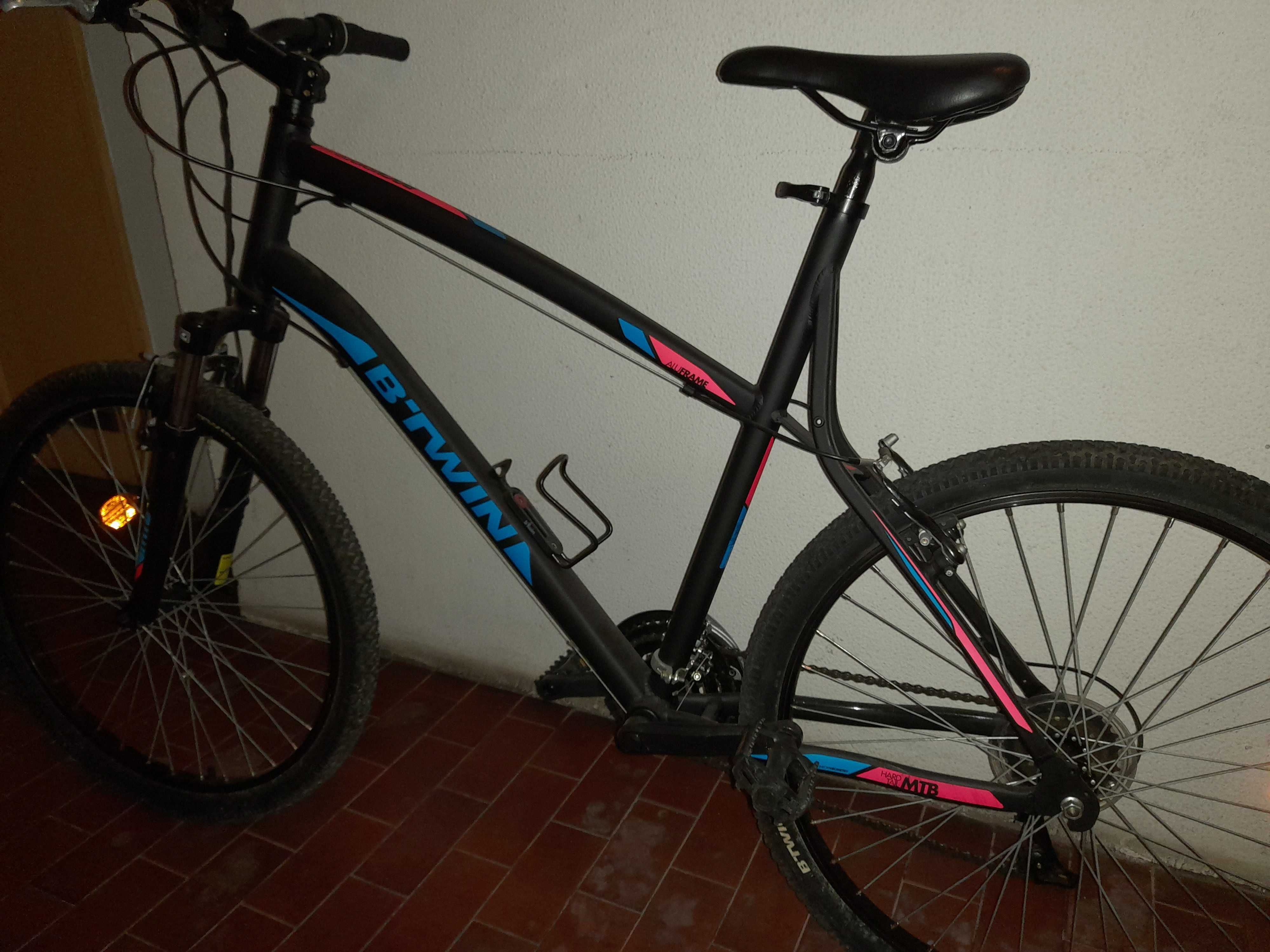 Bicicleta BTWIN Rock Rider 340, 7 velocidades