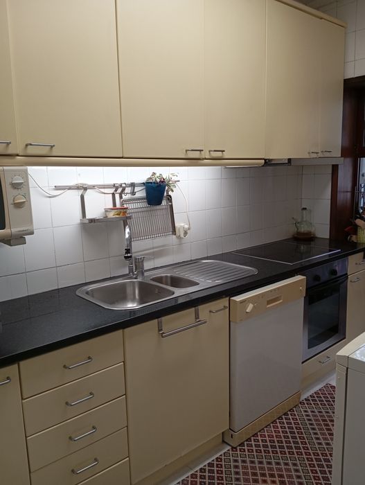 Quarto individual com WC privativo em Aldoar/Porto