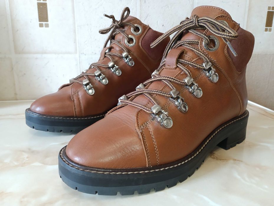 Как Новые Женские городские Ботинки M&S 39р Англия как Danner Mountain
