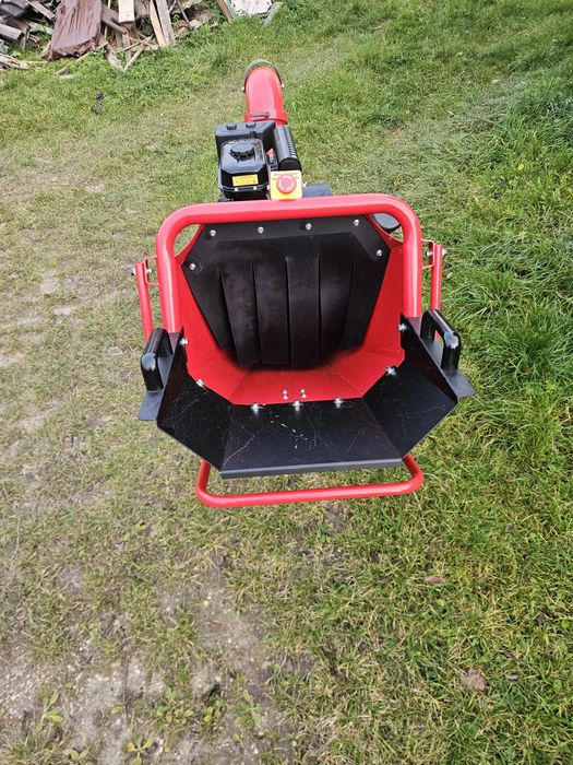 Wynajem rębaka Cedrus RB02PRO – mocny, mobilny rębak do gałęzi