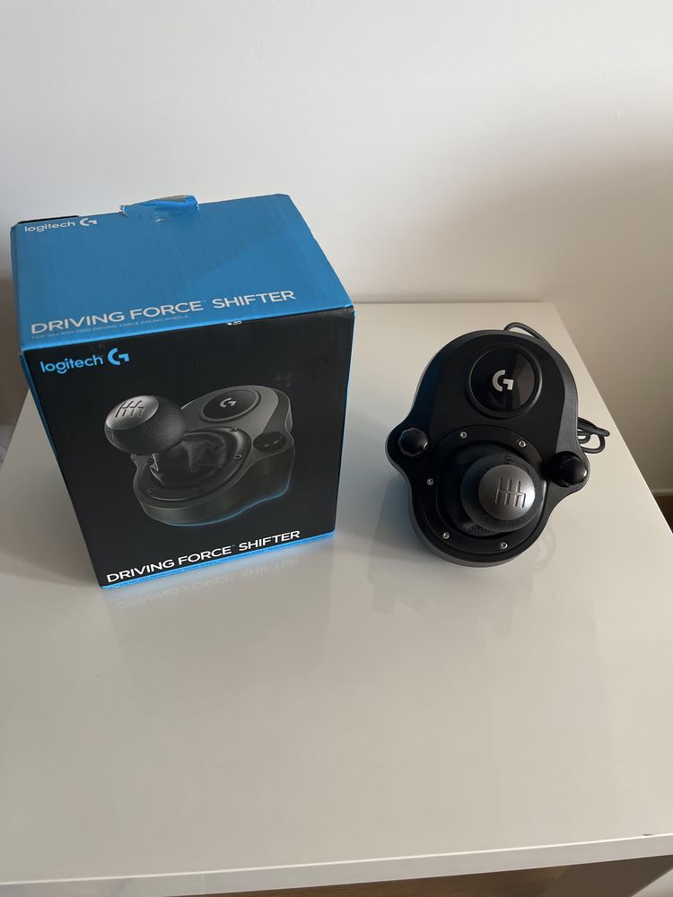 Shifter driving force com caixa (Logitech)