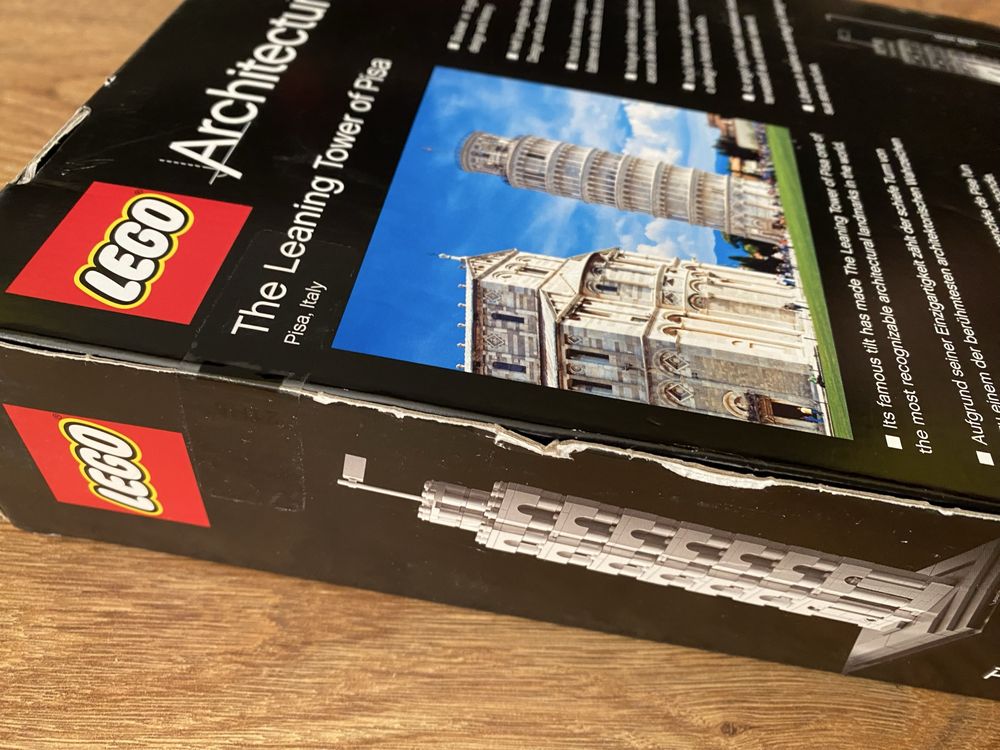 LEGO Architecture 21015