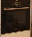 Piekarnik do zabudowy firmy Bosch HBG636LB1