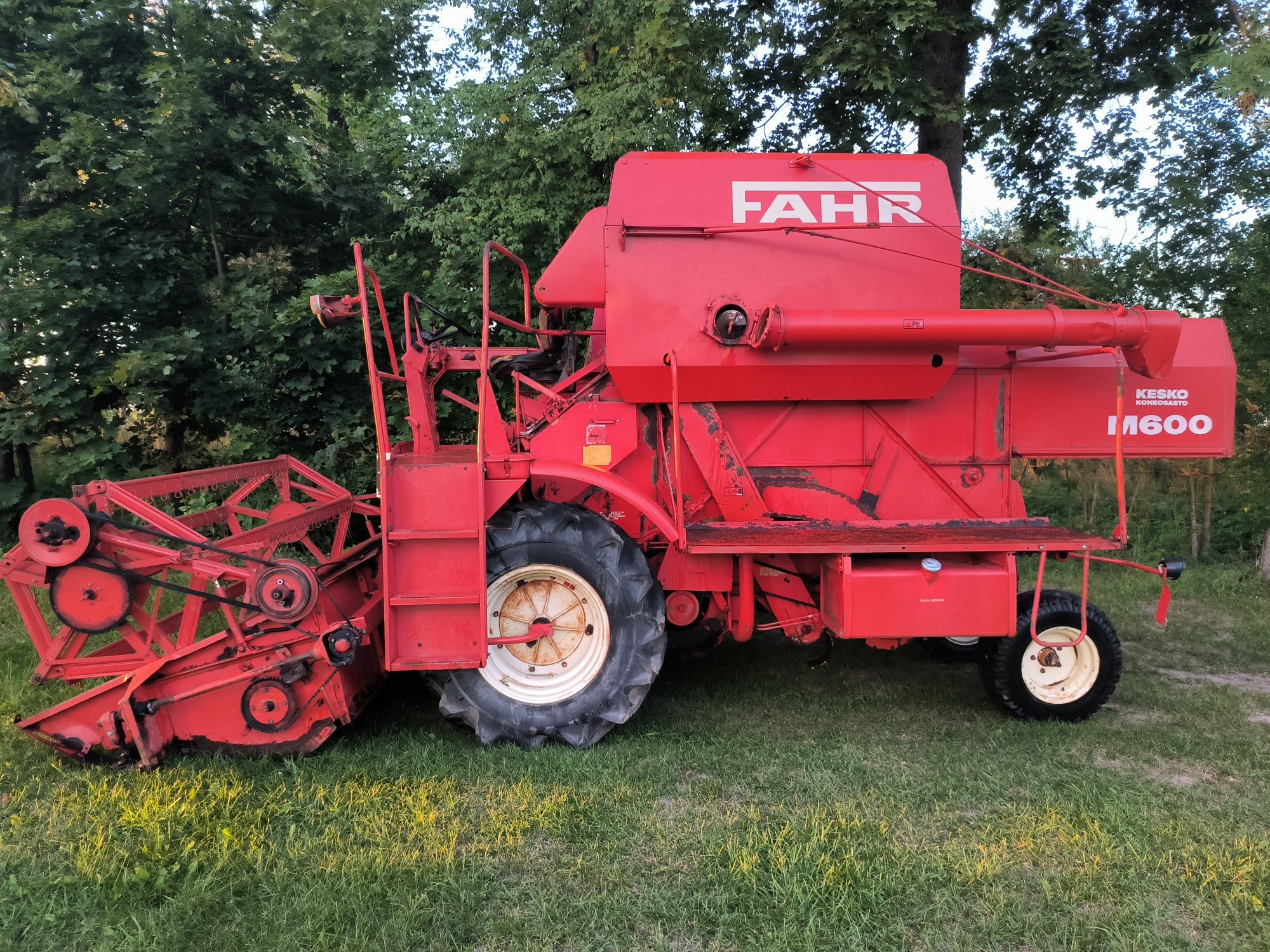 Kombajn Fahr M600
