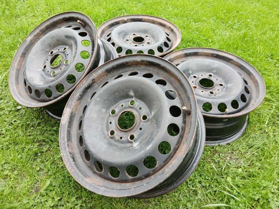 Felgi 15 5x112 VW Golf Passat Touran Caddy Octavia Audi A3 A4 Seat