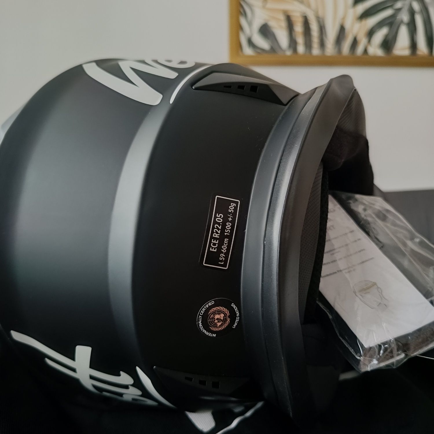 Kask Westt Cross X, rozmiar L, nowy w pudełku