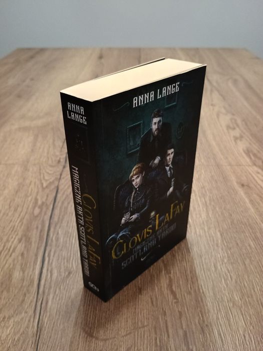 Clovis LaFay magiczne akta - Anna Lange