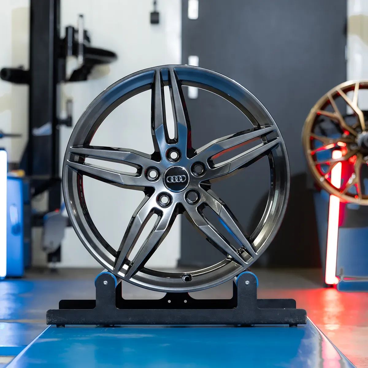 Oryginalne Felgi Audi 19 A4 A5 A6 A7 A8 Q3 Q5 Q7
