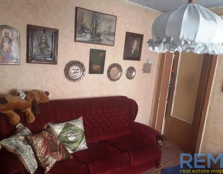 Отдельно стоящий дом  на Промышленной с гаражем