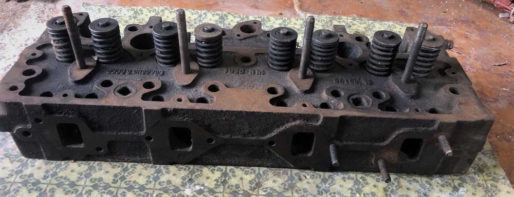 Головка блока циліндрів із клапанами ЗІЛ 130 -ММЗ - 554