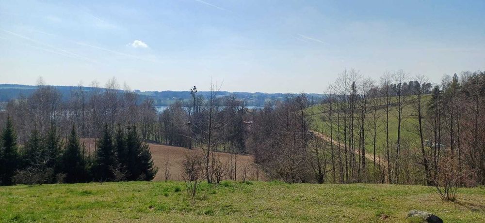 Działki - prywatność i przestrzeń.