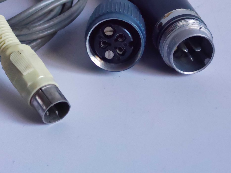 Mikrofon dynamiczny RFT Neumann Gefell DM 622