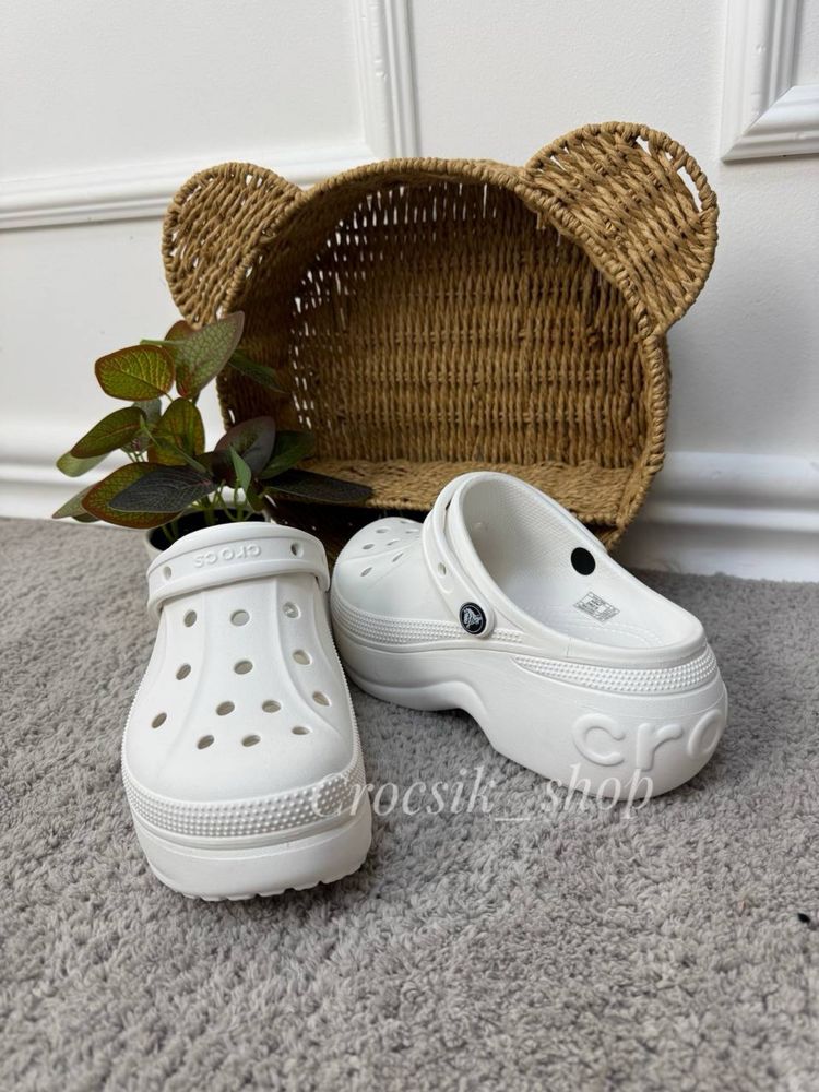 Жіночі крокси на платформі Crocs Bella Clog Black