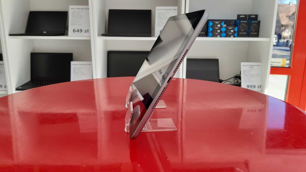 Tablet Apple iPad 9,7" Gen6 128GB WiFi LTE Klasa A FV23 Raty0%