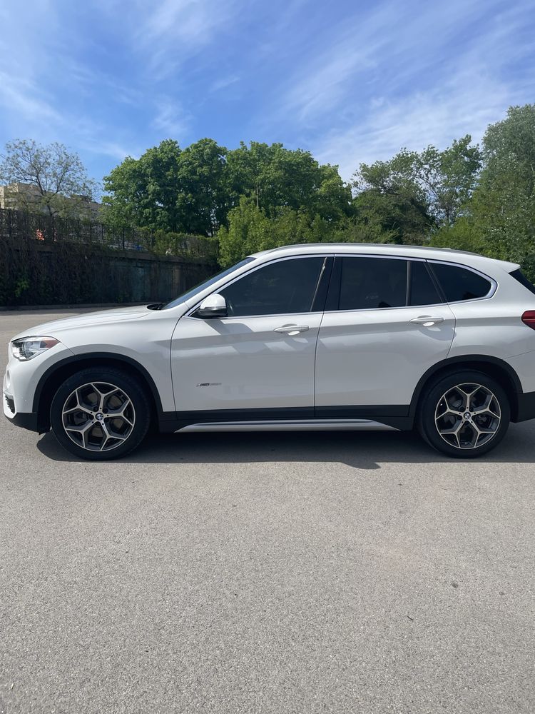 BMW X1 f48 X-drive 28i