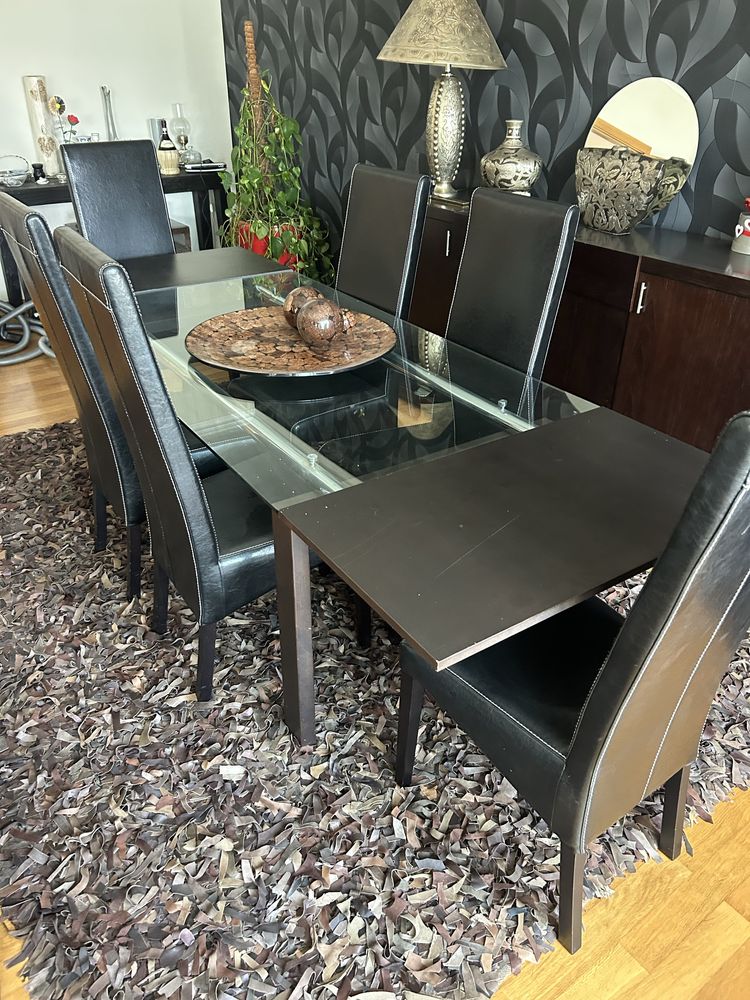 Mesa de jantar com extensao e 6 cadeiras