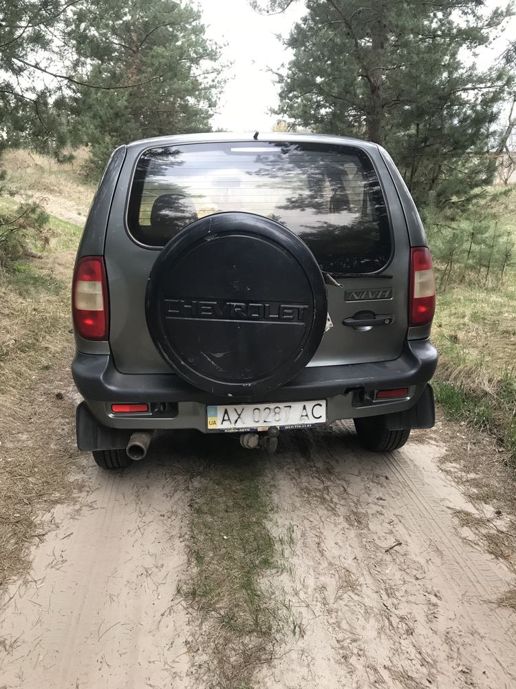 CHEVROLET NIVA в нормальному стані. Торг