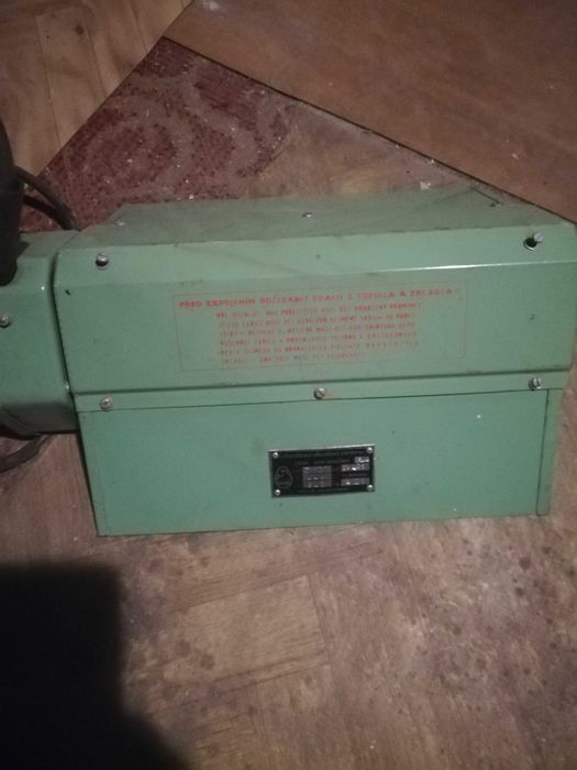 maly inkubator dla kurczat prl sprawny dziala