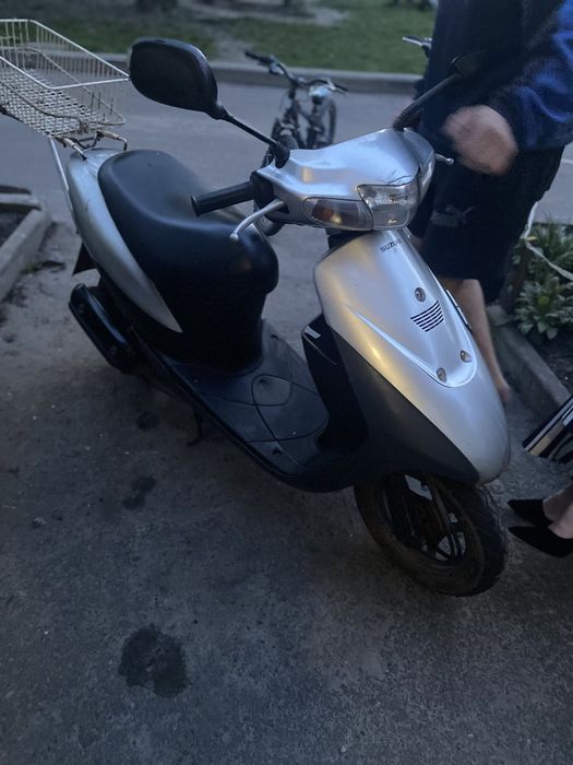 Скутер.  SUZUKI zz inch sport